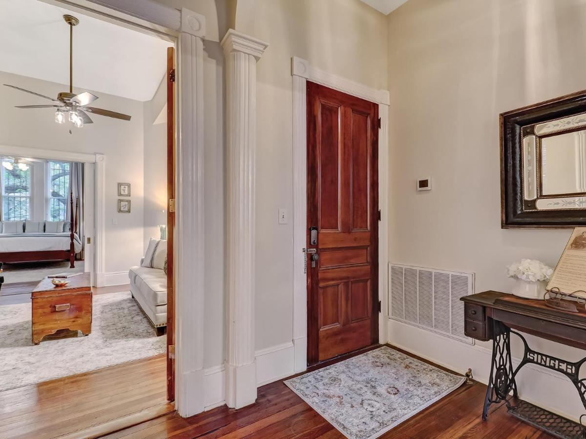 Villa Parlor On Lafayette à Savannah Extérieur photo