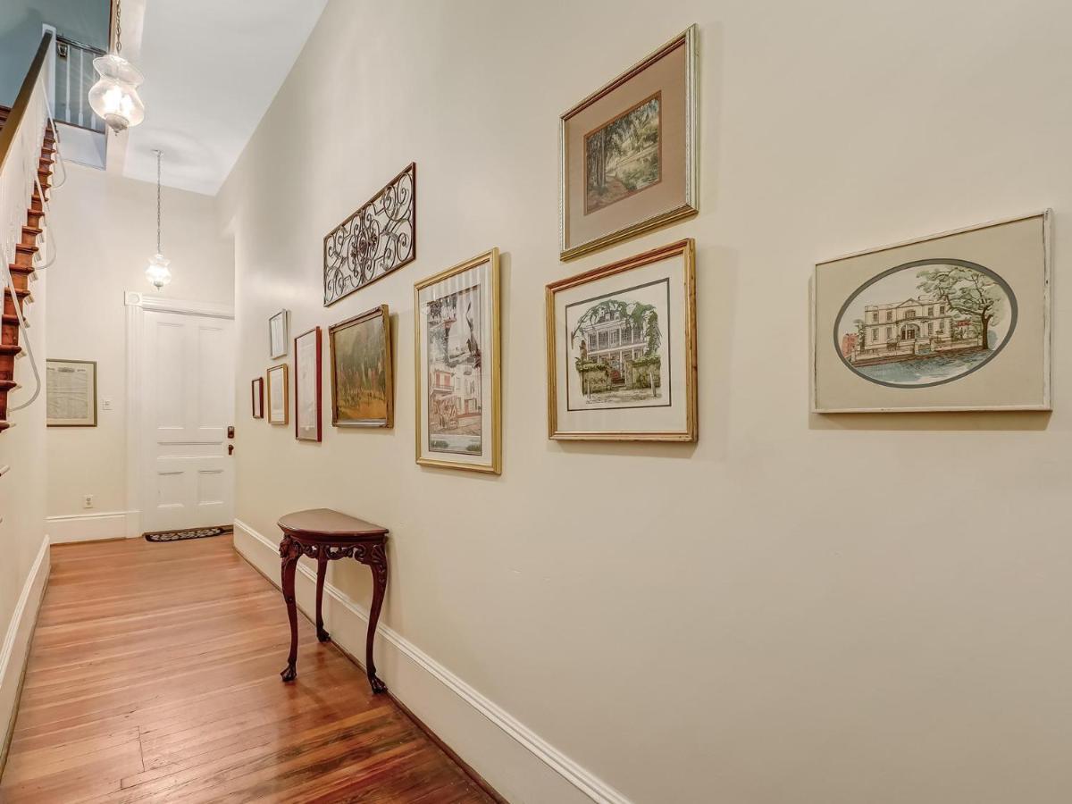 Villa Parlor On Lafayette à Savannah Extérieur photo